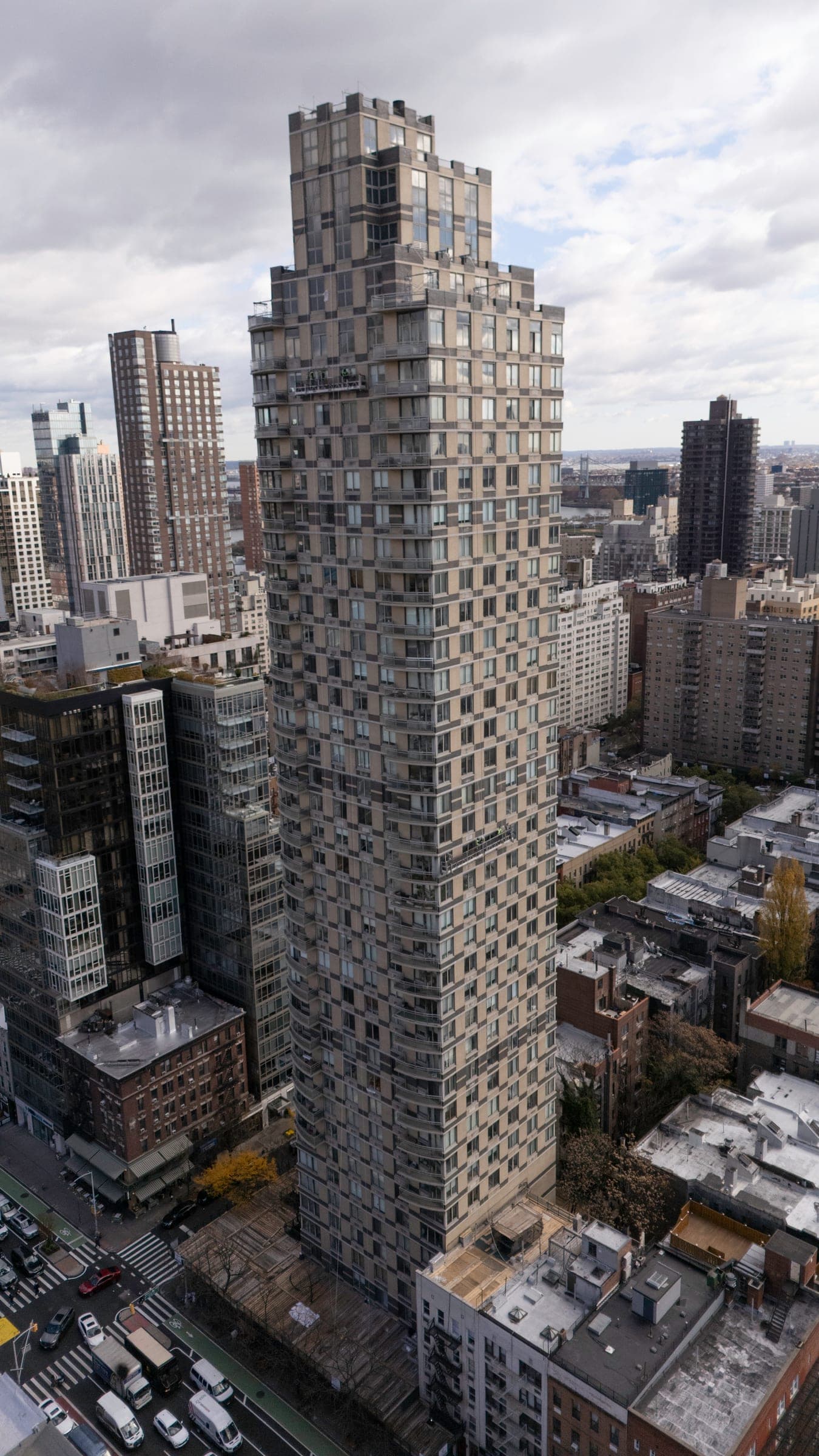 300 East 85th Street