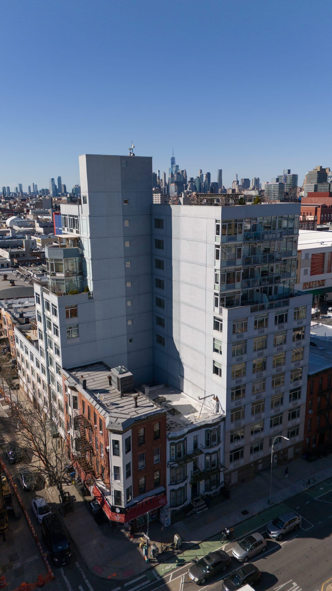 410 4th Ave