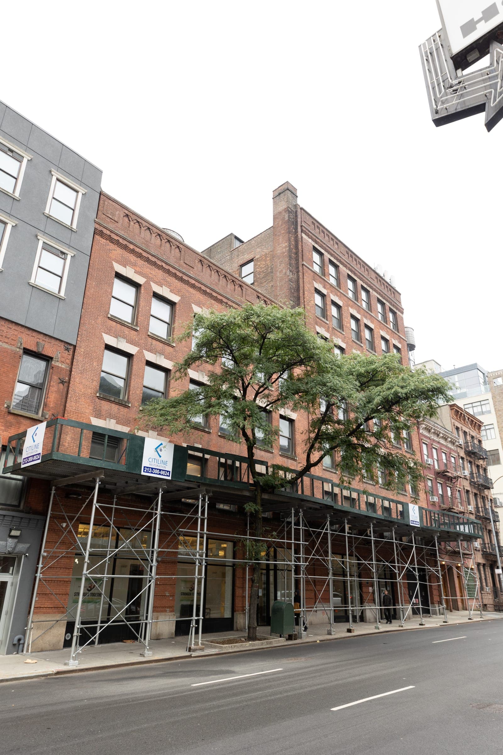 420 West 45th Street project view 3