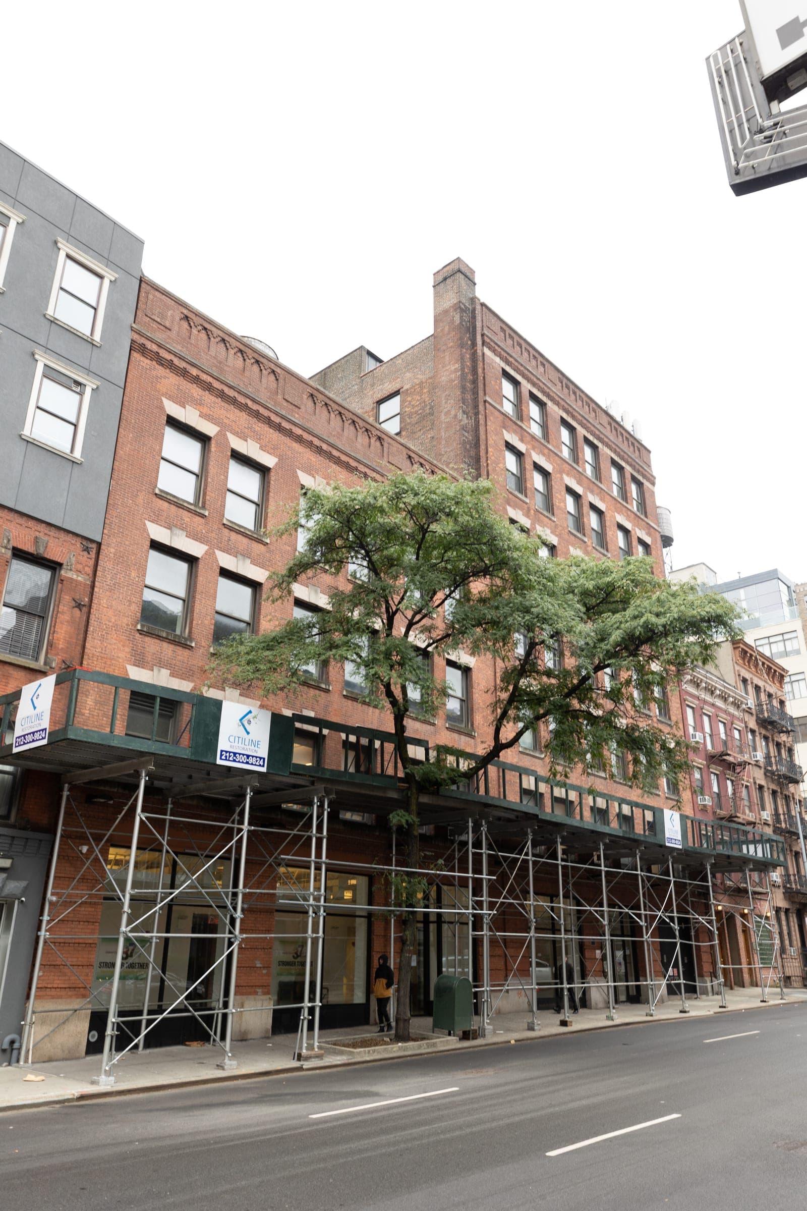420 West 45th Street project view 4