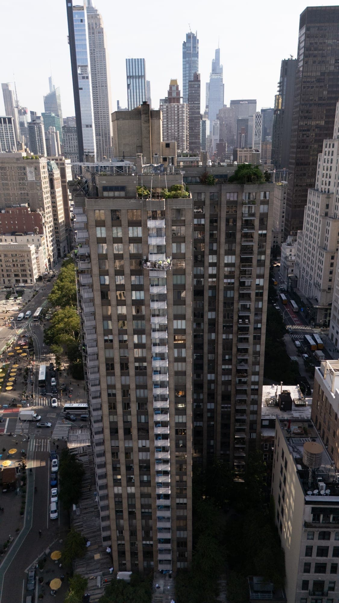 5 East 22nd Street project view 3